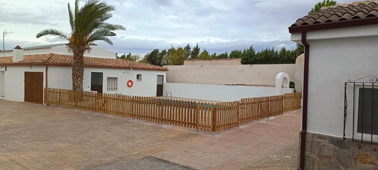 Villa Las Tres Hermanas Albarreal De Tajo By Toledo Ap Extérieur photo